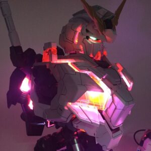 Yihui - Unicorn Bust (with LED) - Image 11